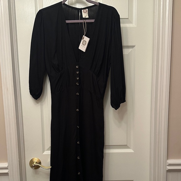 ELF Dresses & Skirts - ELF Black Long Sleeve Dress with Button Detail